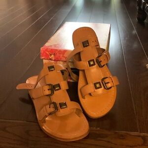 Chinese Laundry sandals